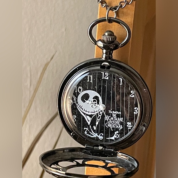 Jack Skellington pocket watch - Picture 6 of 6